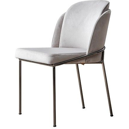 Mila Matbord - LINE Furniture Group